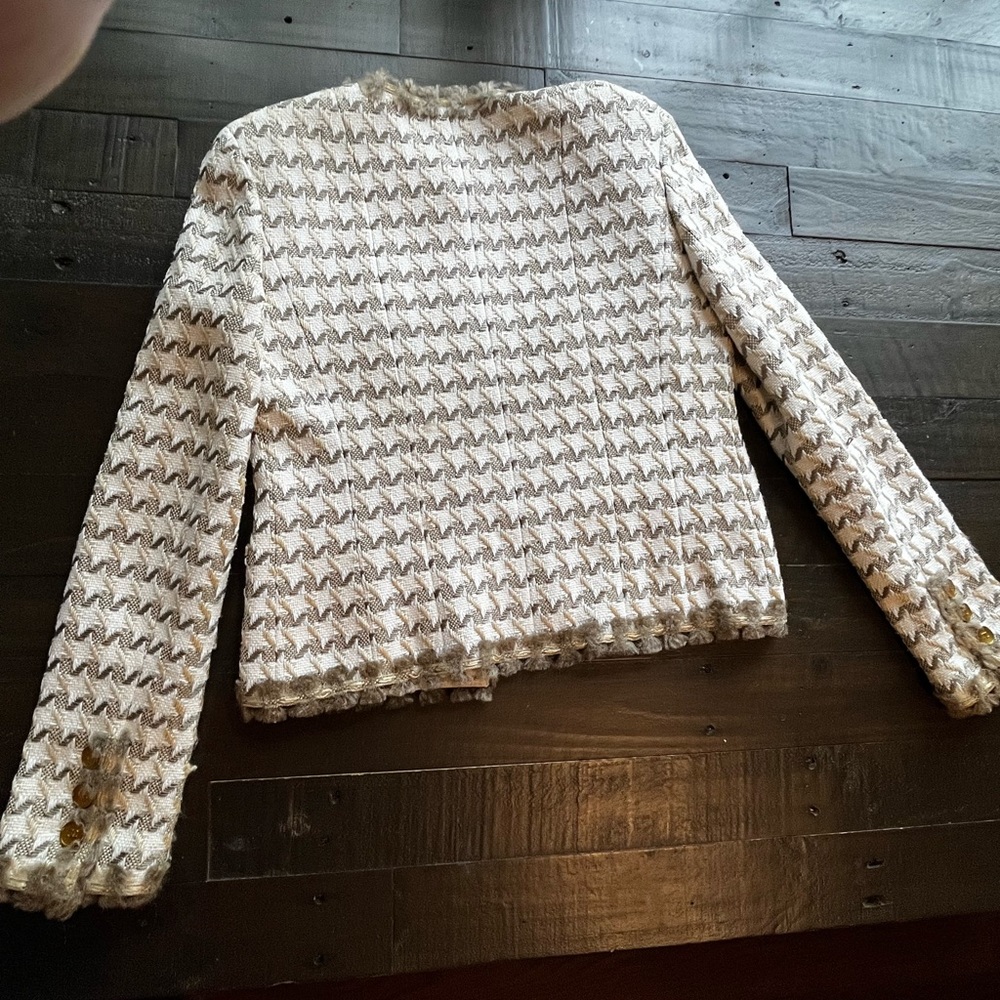 Chanel Jacket - Picture 11 of 16